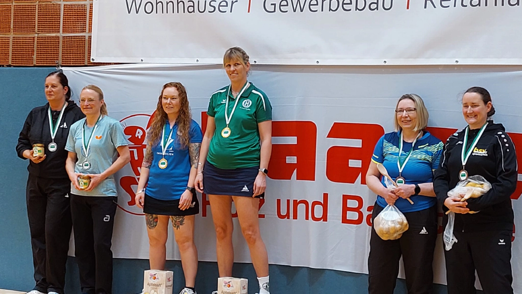 Jennifer Kaufmann (TSV Watenbüttel) & Silke Stieglitz (TuS Harsefeld)